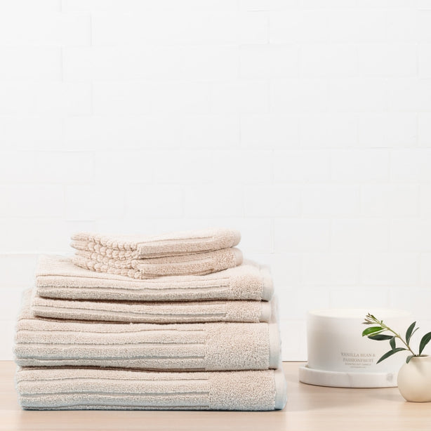 Signature Soft 6 Piece Towel Gift Set - Hotel Collection by Robinsons