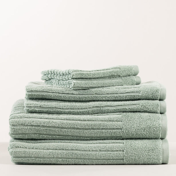 Signature Soft 6 Piece Towel Gift Set - Hotel Collection by Robinsons