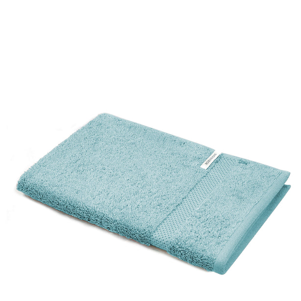 Splendour Hand Towel Hotel Collection by Robinsons