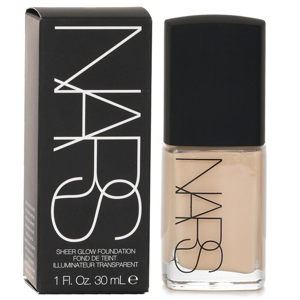Sheer Glow Foundation