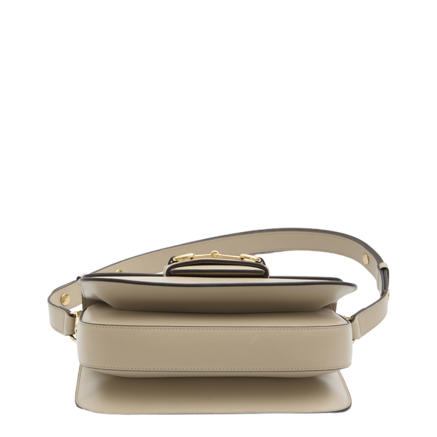 Horsebit 1955 Medium Leather Shoulder Bag - Beige