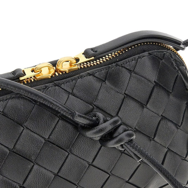 BOTTEGA VENETA Intrecciato leather pouch on strap