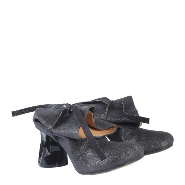Boot with Crushed Heel
