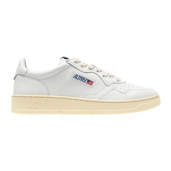 AUTRY Medalist Low leather sneakers