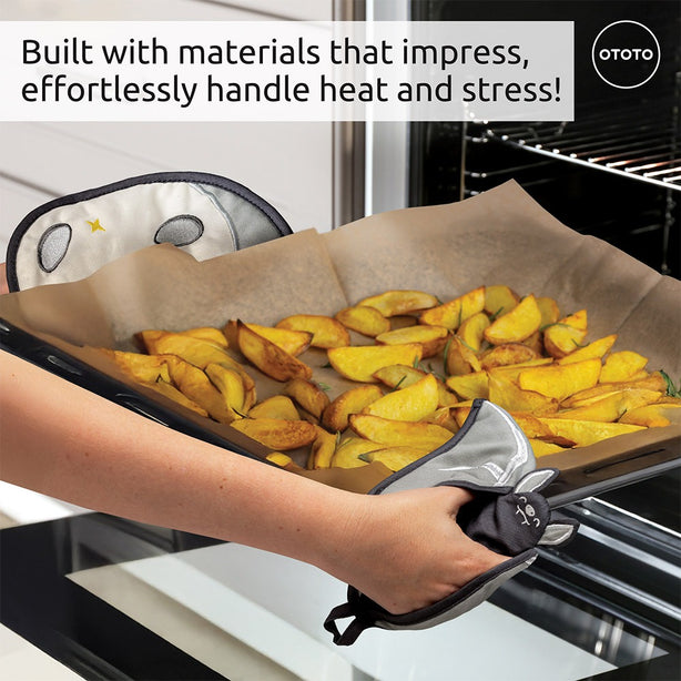 OTOTO Batlicious - Oven Mitt and Trivet Set
