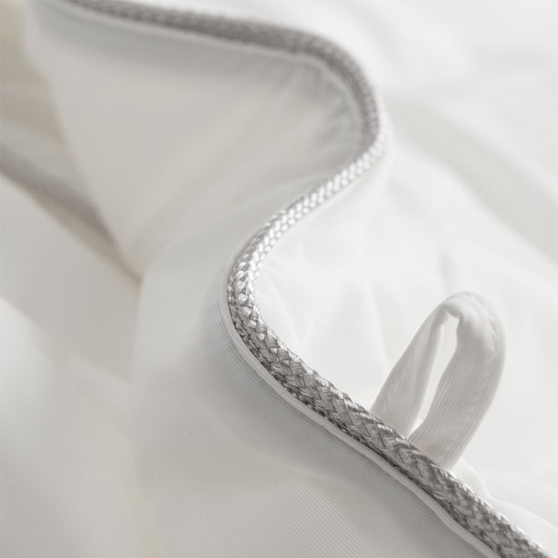 Nature Basics Cooling Touch Quilt