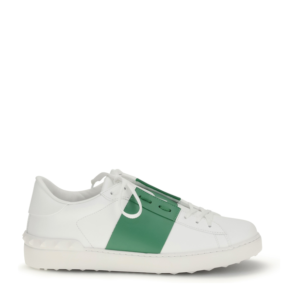 Open Sneakers