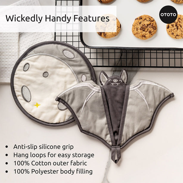 OTOTO Batlicious - Oven Mitt and Trivet Set