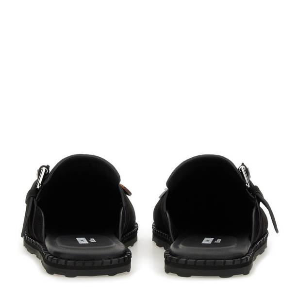 Pin Sandal