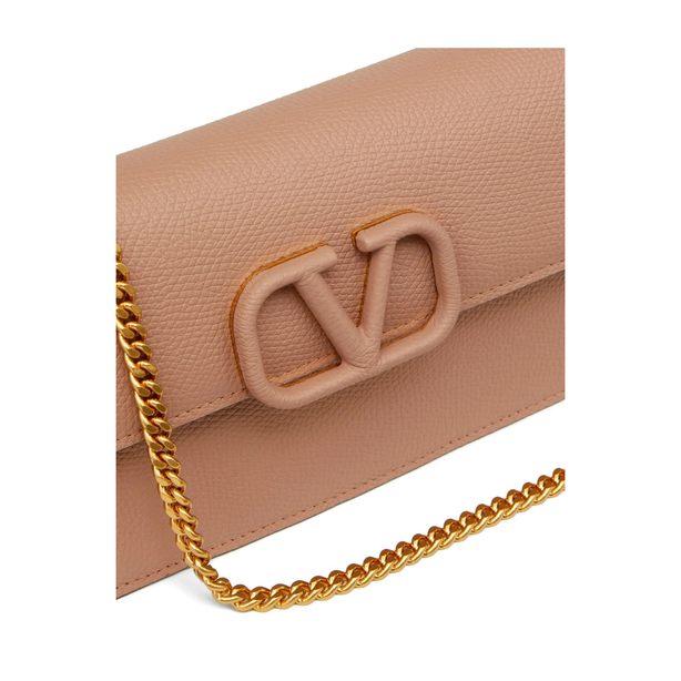 VLogo Signature Grainy Calfskin Wallet With Chain - Rose Cannelle